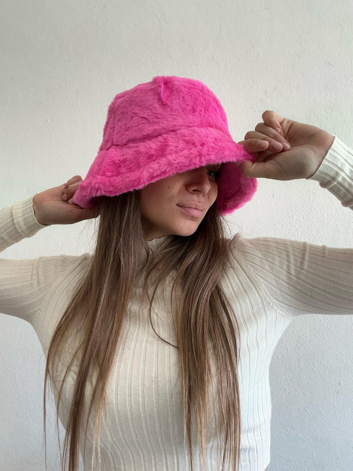 CAPPELLO LORA FUXIA