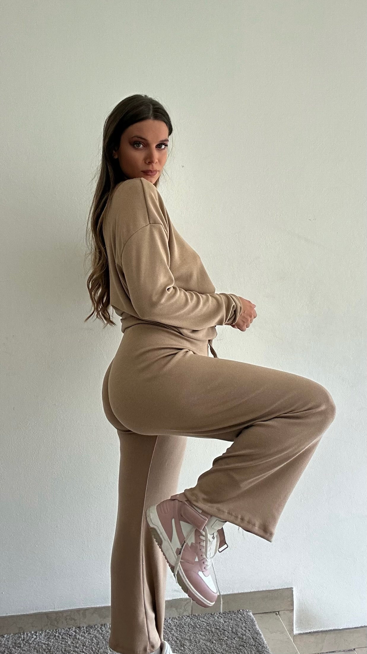 COMPLETO SILVIA CAMEL