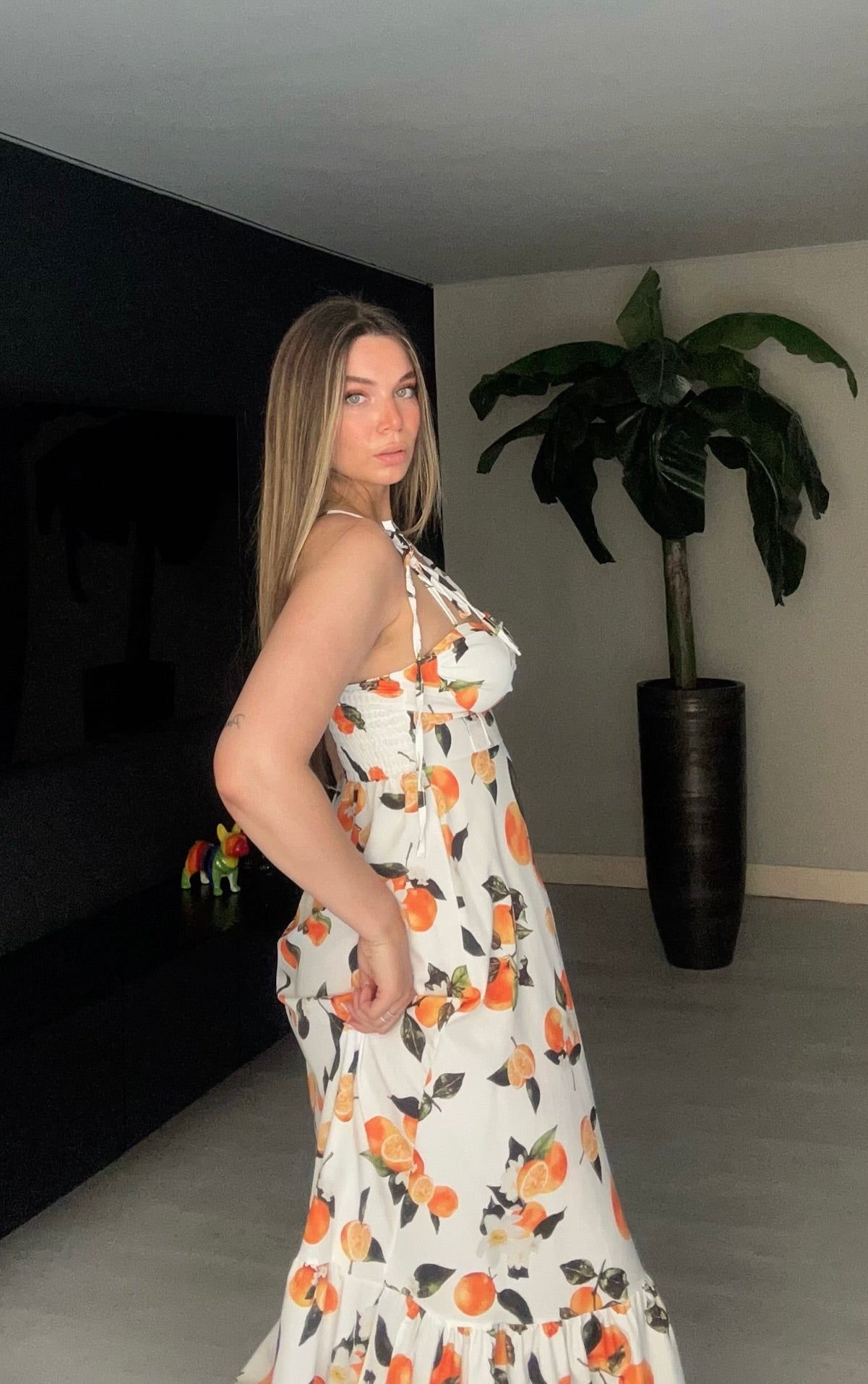ABITO NARANJA BIANCO